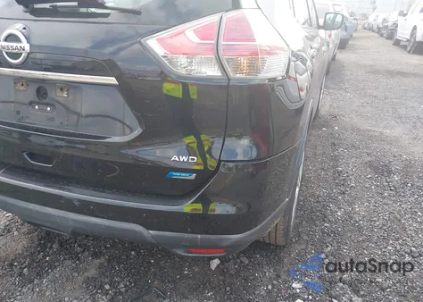 2014 Nissan Rogue S z USA, uszkodzony, nr VIN 5N1AT2MV3EC809412